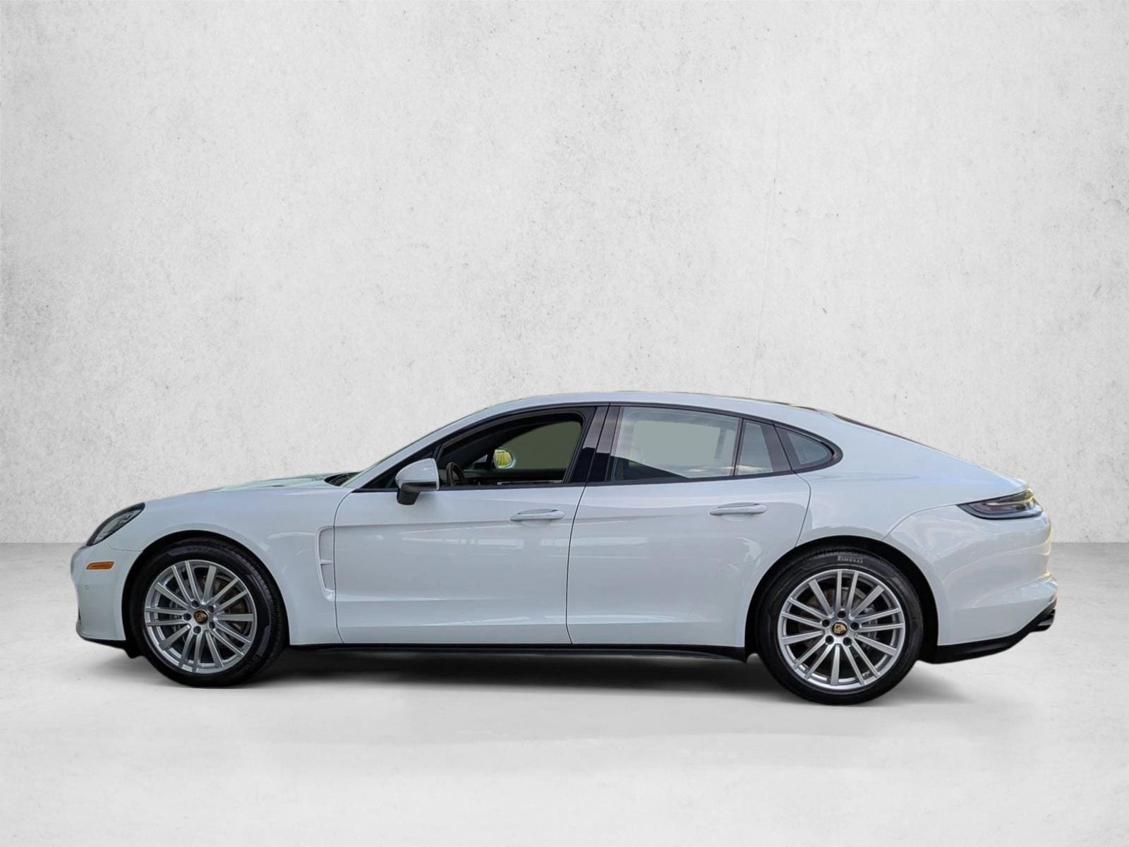2023 Porsche Panamera Platinum Edition - Photo 9