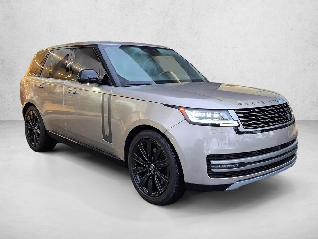 Used 2025 Land Rover Range Rover SE Sport Utility