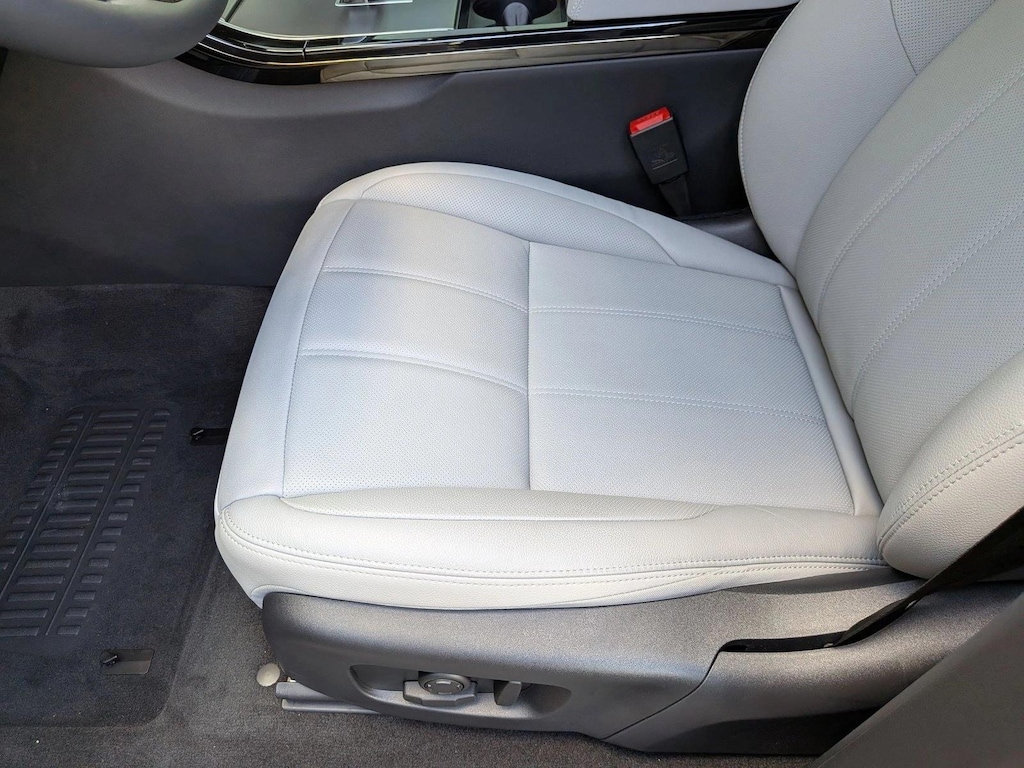 New 2026 Land Rover Range Rover Evoque Core S Sport Utility