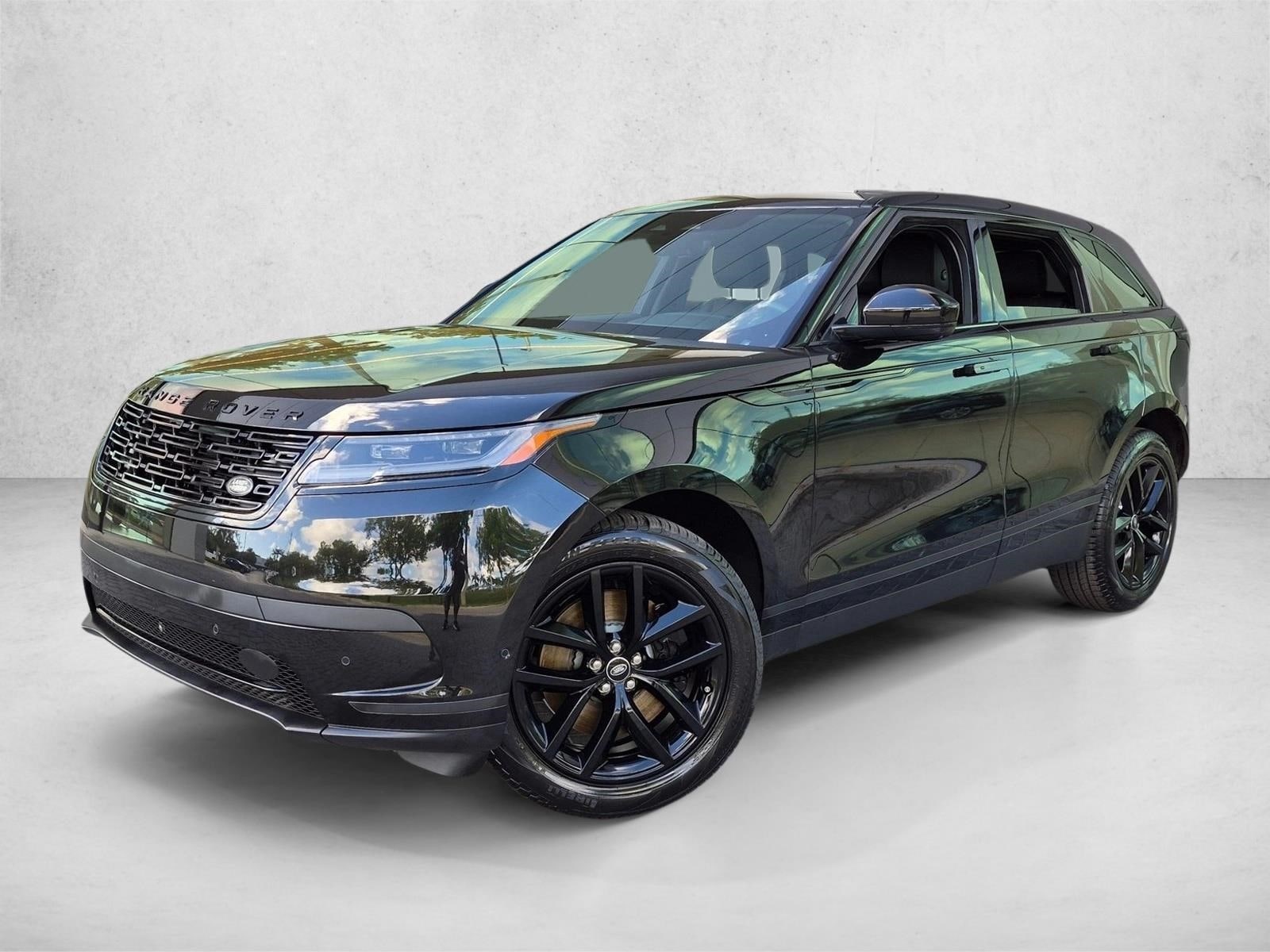 2026 Land Rover Range Rover Velar