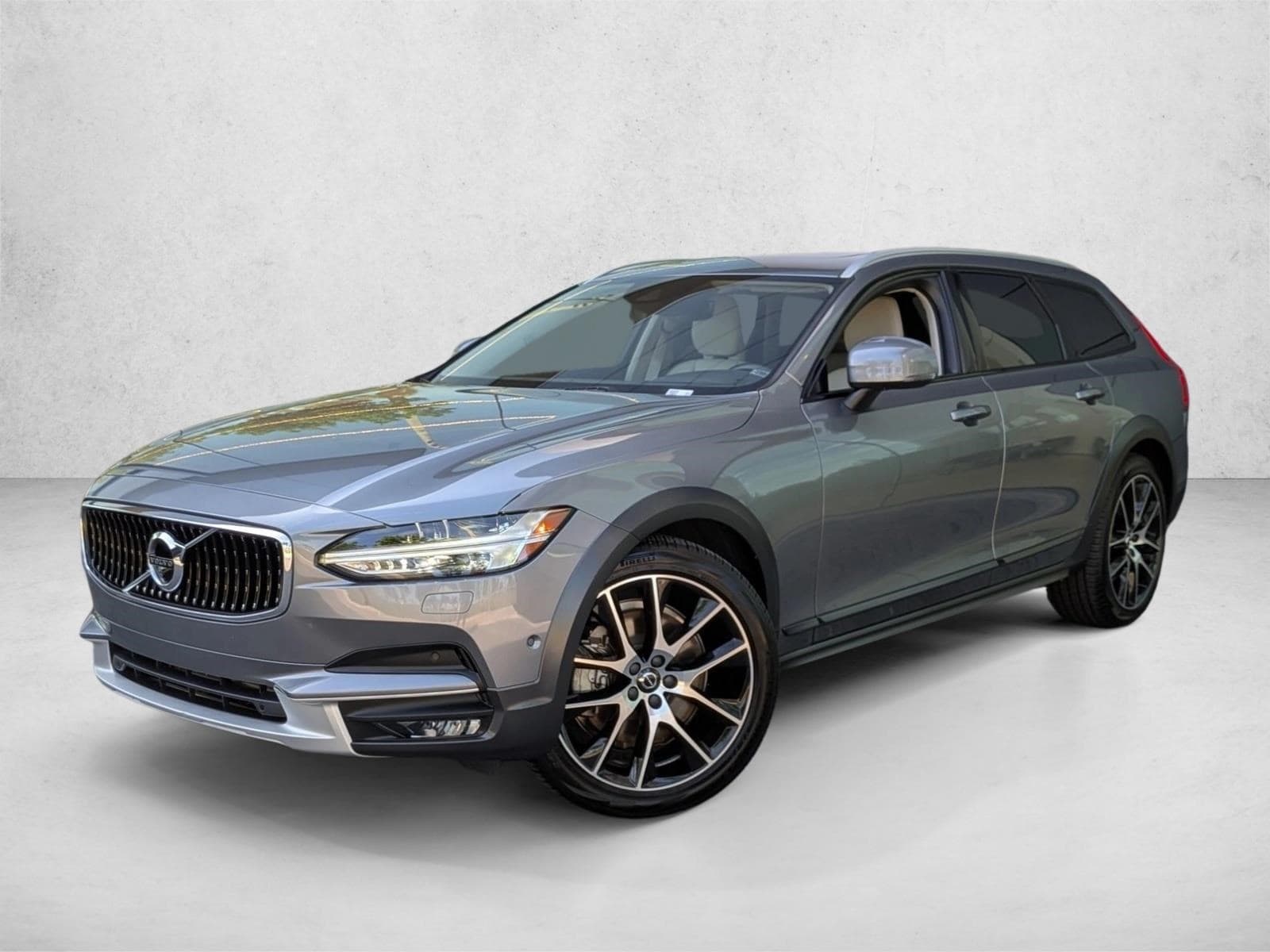 2020 Volvo V90 Cross Country Base