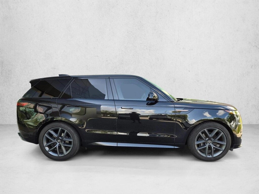 Used 2024 Land Rover Range Rover Sport Dynamic SE Sport Utility