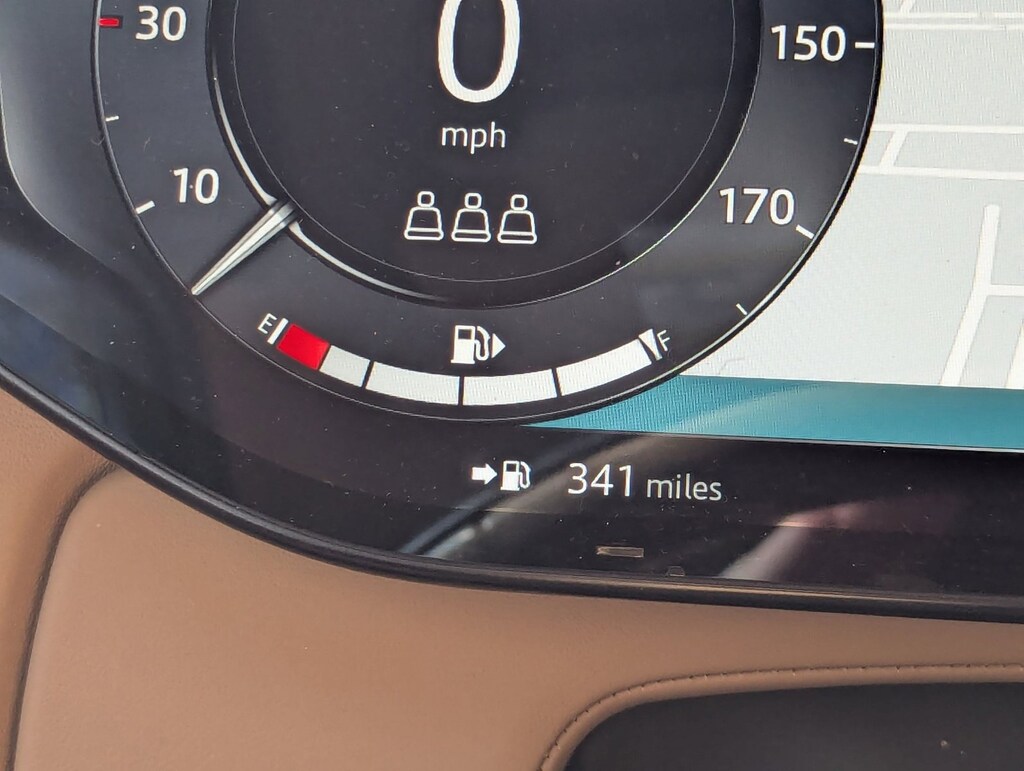 Used 2023 Land Rover Range Rover SE Sport Utility