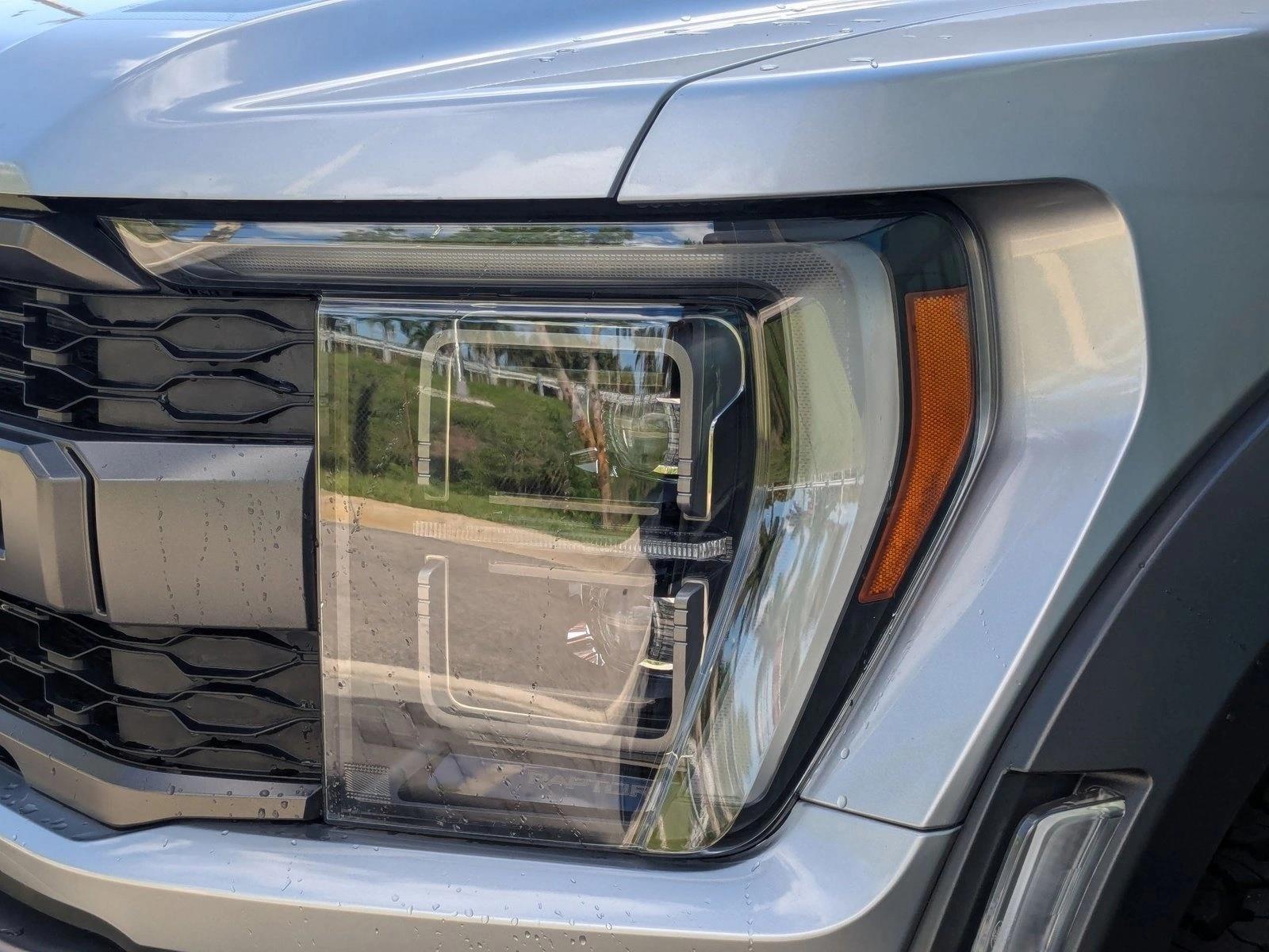 2022 Ford F-150 Raptor photo 4