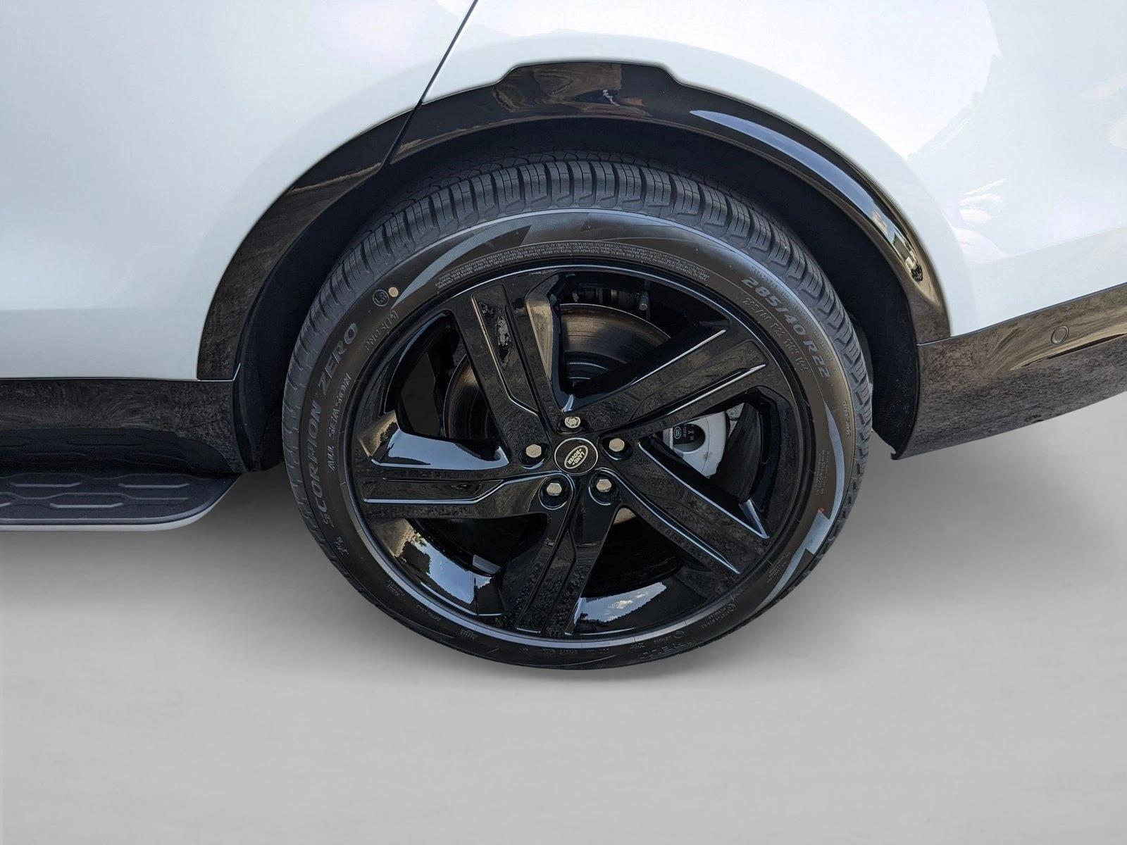 2025 Land Rover Discovery Dynamic SE - Photo 10