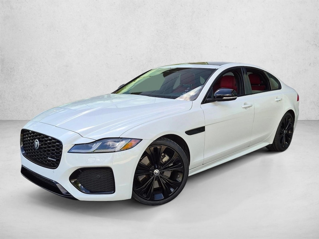 Used 2024 Jaguar XF R-Dynamic SE 4dr Car