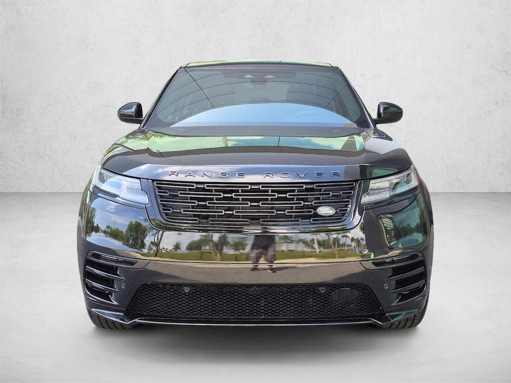 Used 2024 Land Rover Range Rover Velar Dynamic SE Sport Utility
