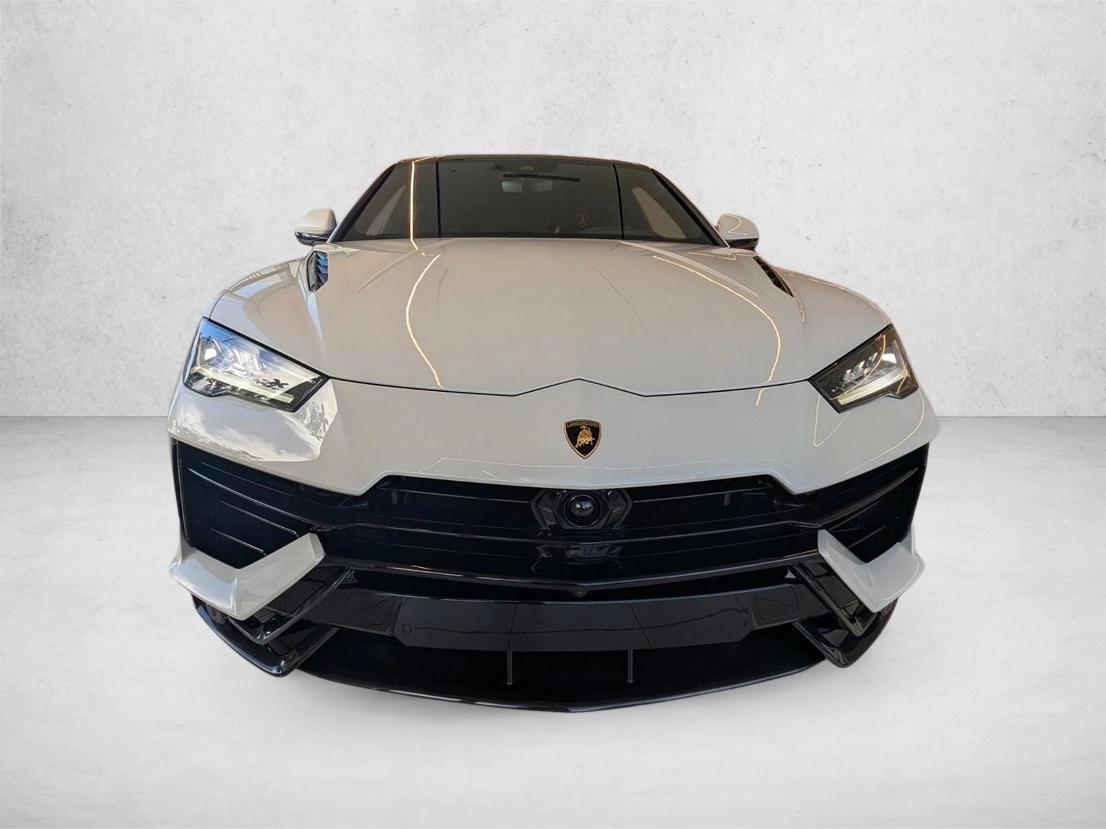 2024 Lamborghini Urus Performante photo 2