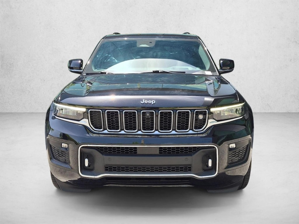 Used 2023 Jeep Grand Cherokee Overland Sport Utility