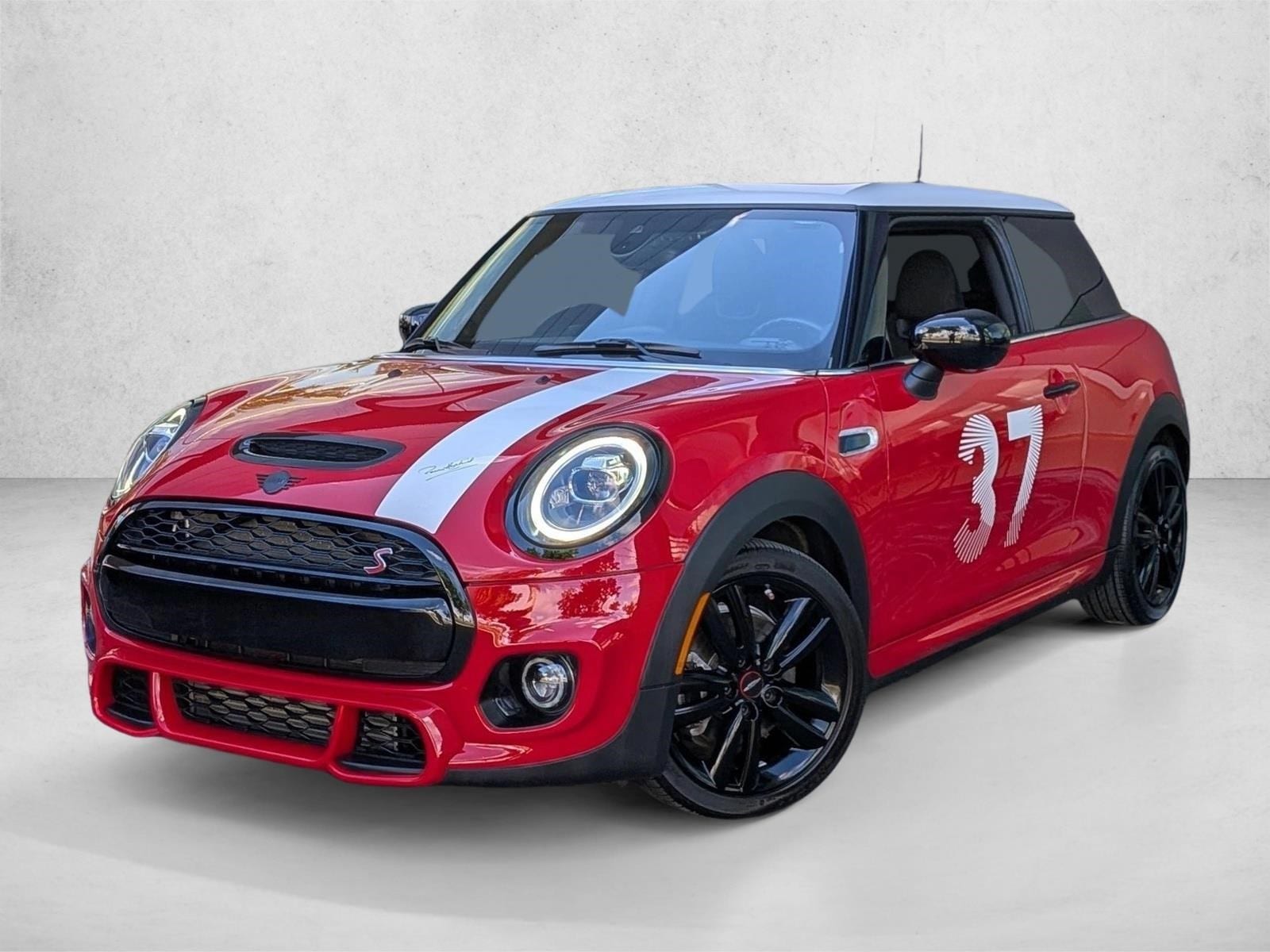 2021 MINI Hardtop 2 Door S's photo