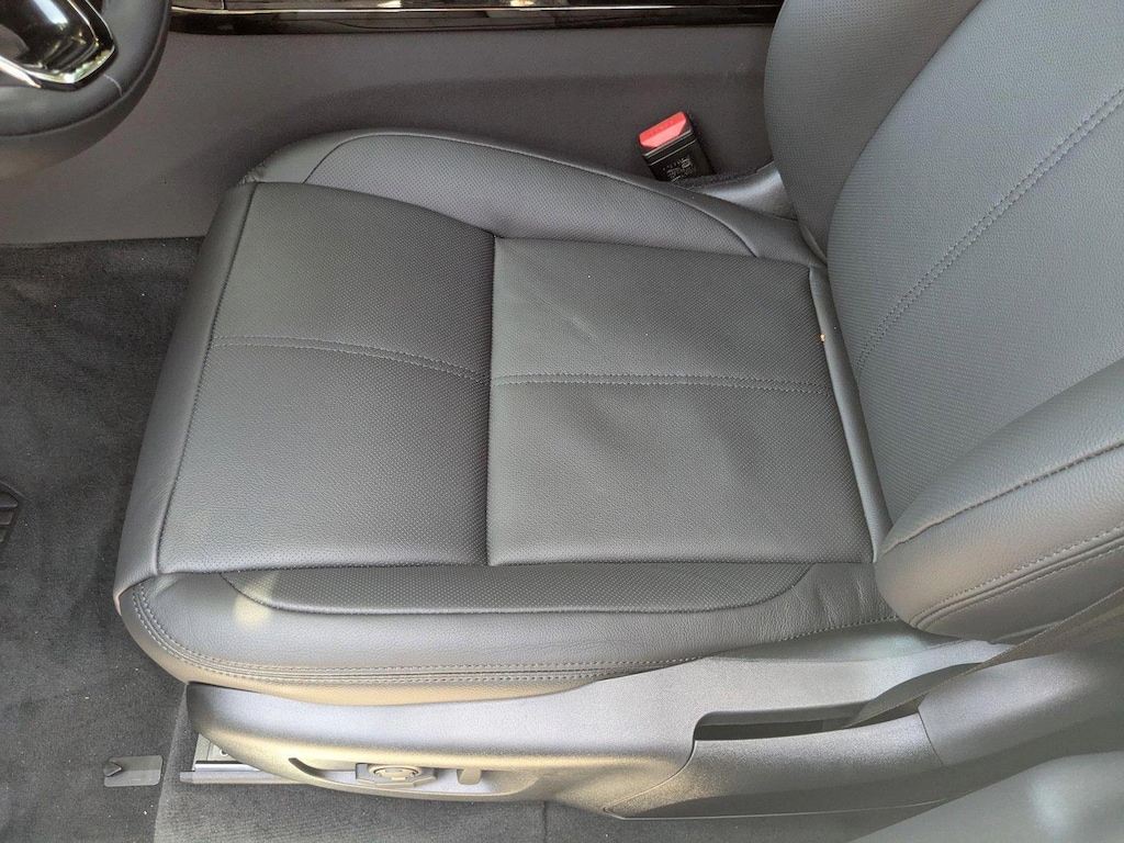 New 2026 Land Rover Range Rover Velar S Sport Utility