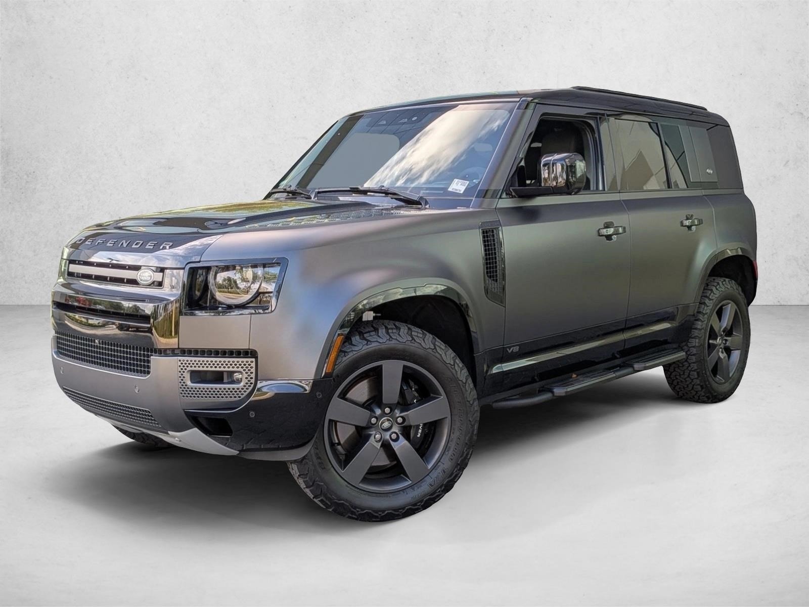 2024 Land Rover Defender 110 Carpathian Edition P525's photo