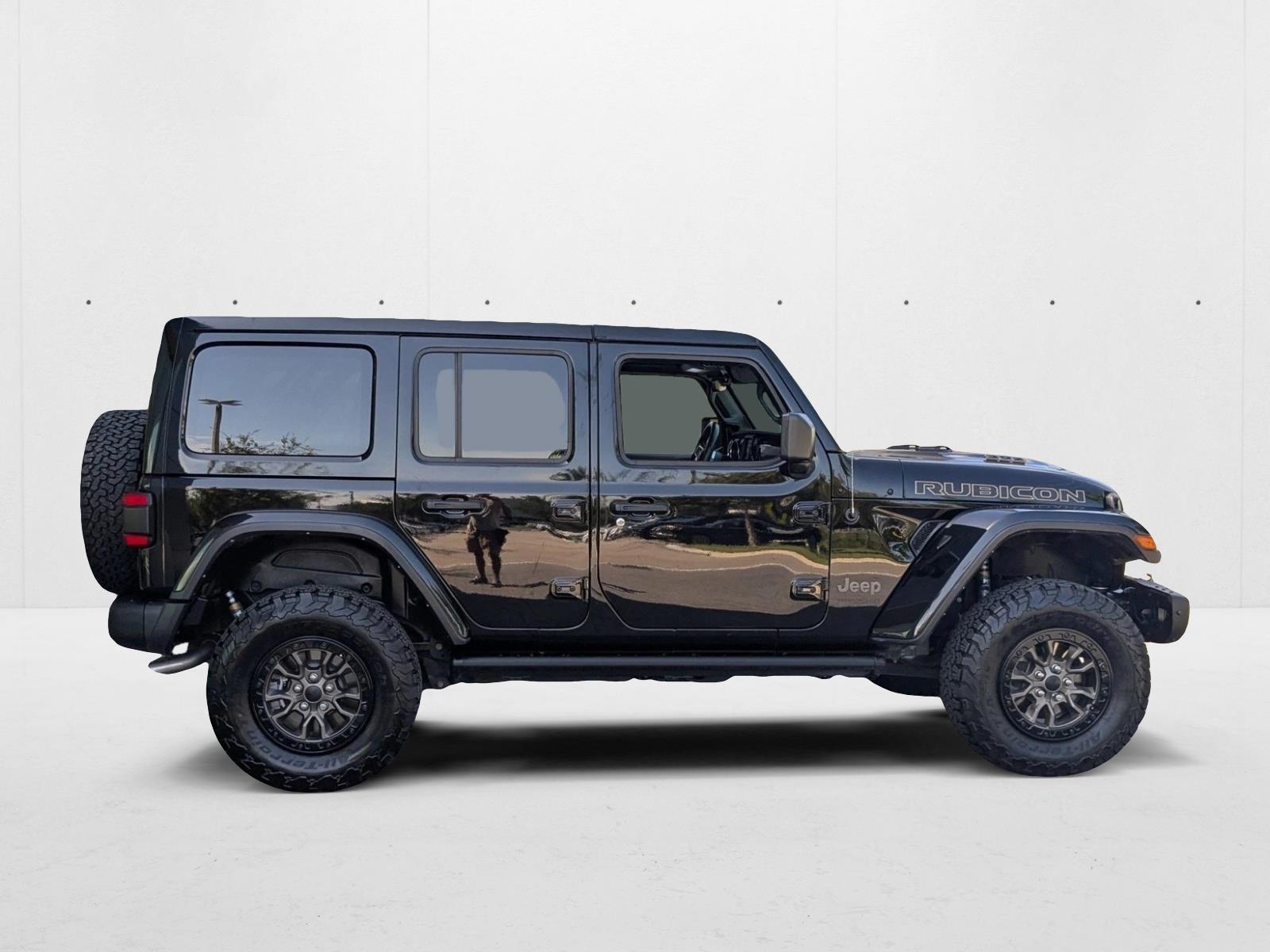 2021 Jeep Wrangler Unlimited Rubicon 392 Sport photo 4