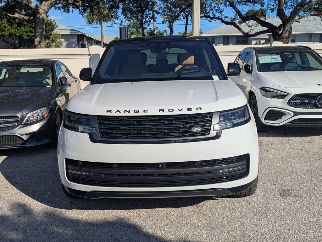 Used 2023 Land Rover Range Rover SE Sport Utility