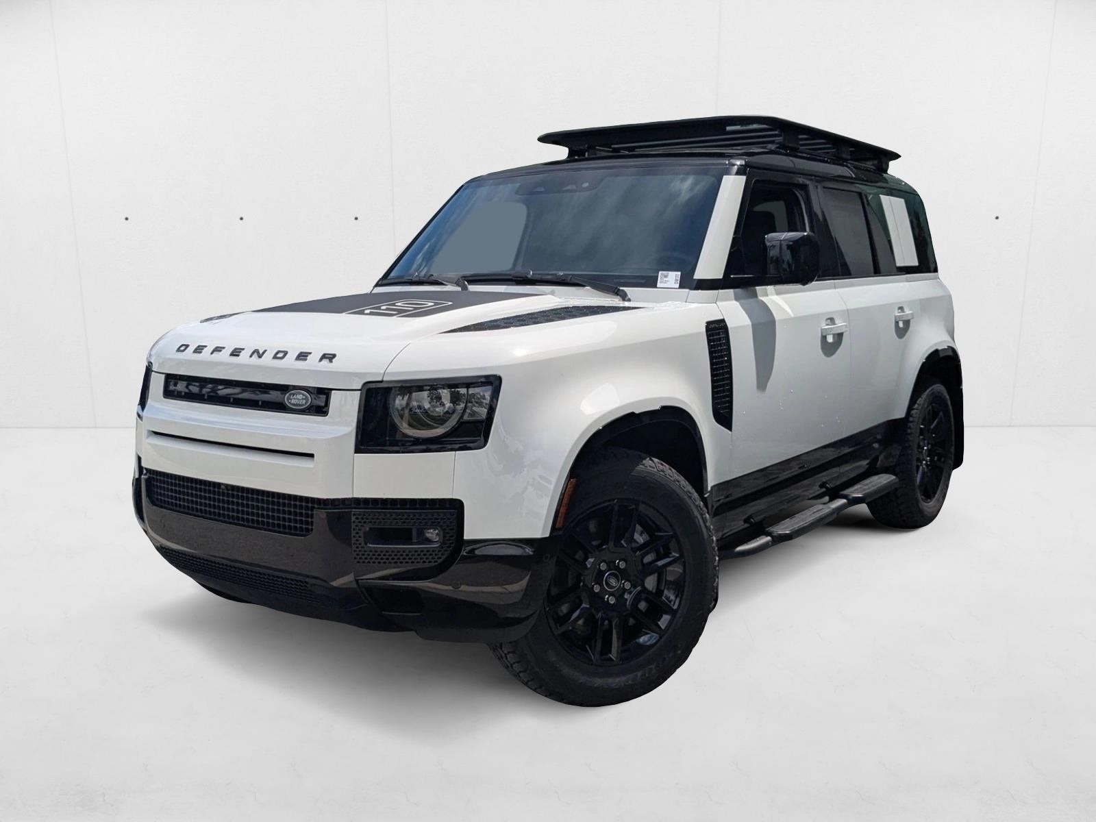 2025 Land Rover Defender X-Dynamic SE's photo