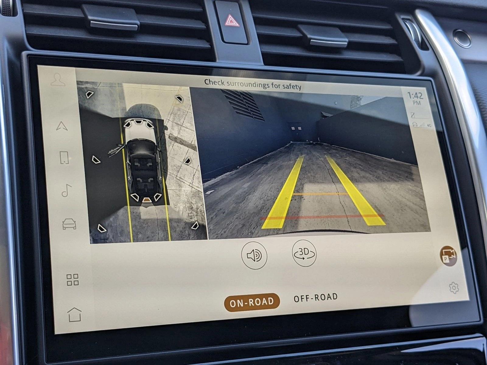 2025 Land Rover Discovery Dynamic SE - Photo 13