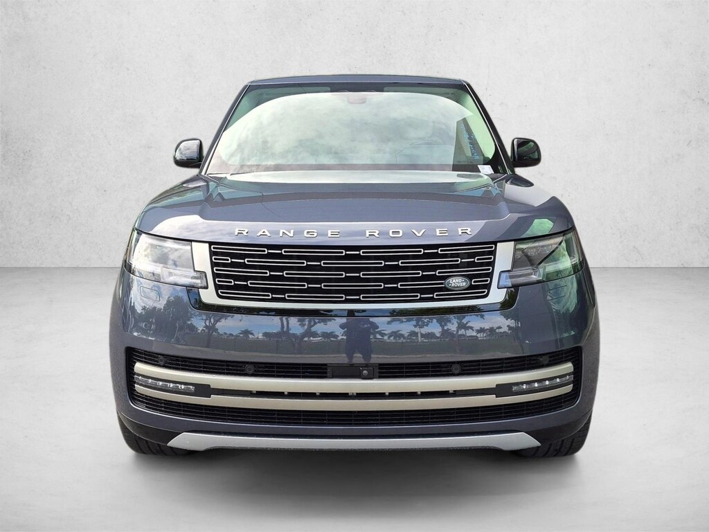 Used 2024 Land Rover Range Rover SE Sport Utility