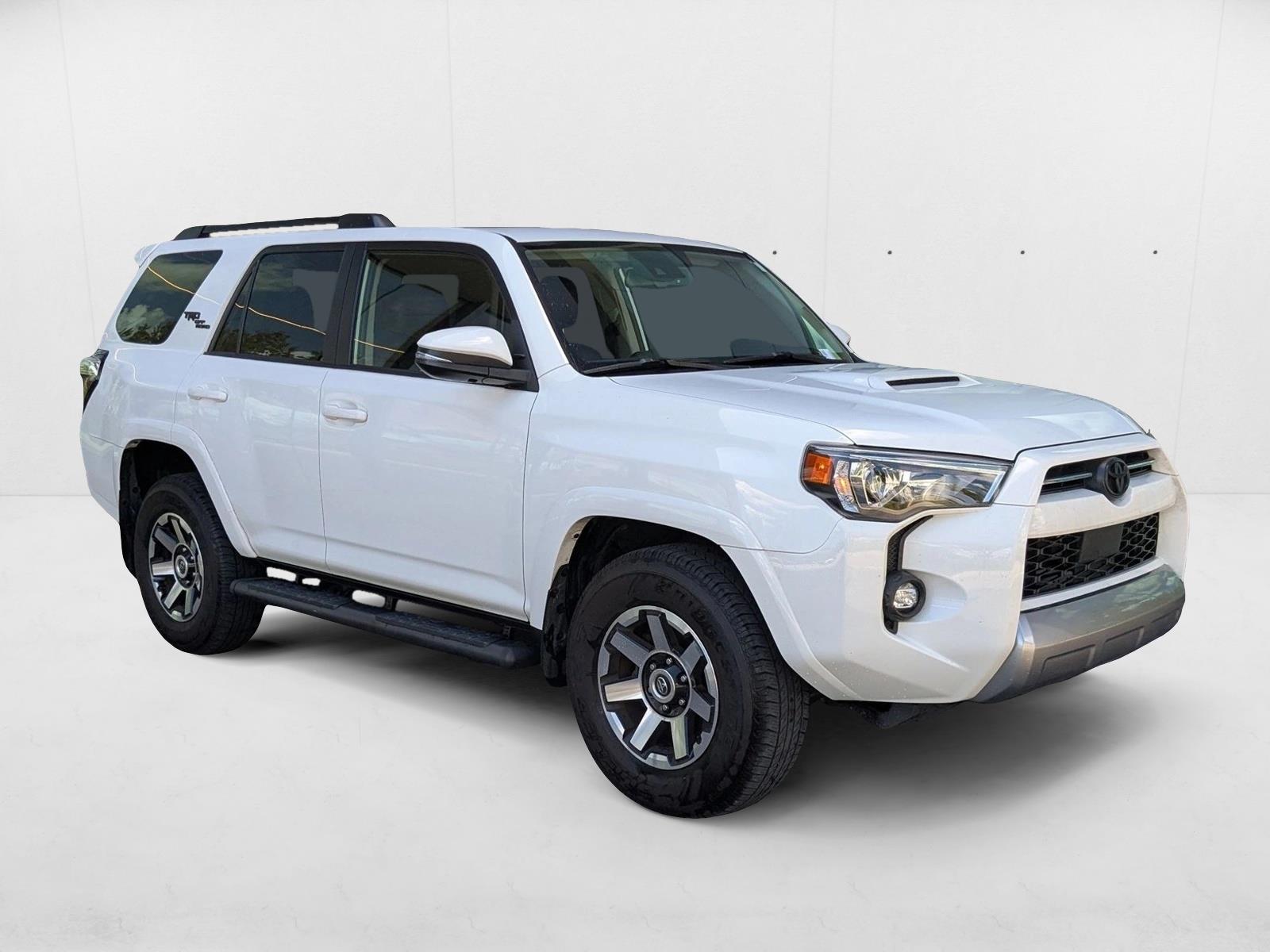 2023 Toyota 4Runner TRD photo 3