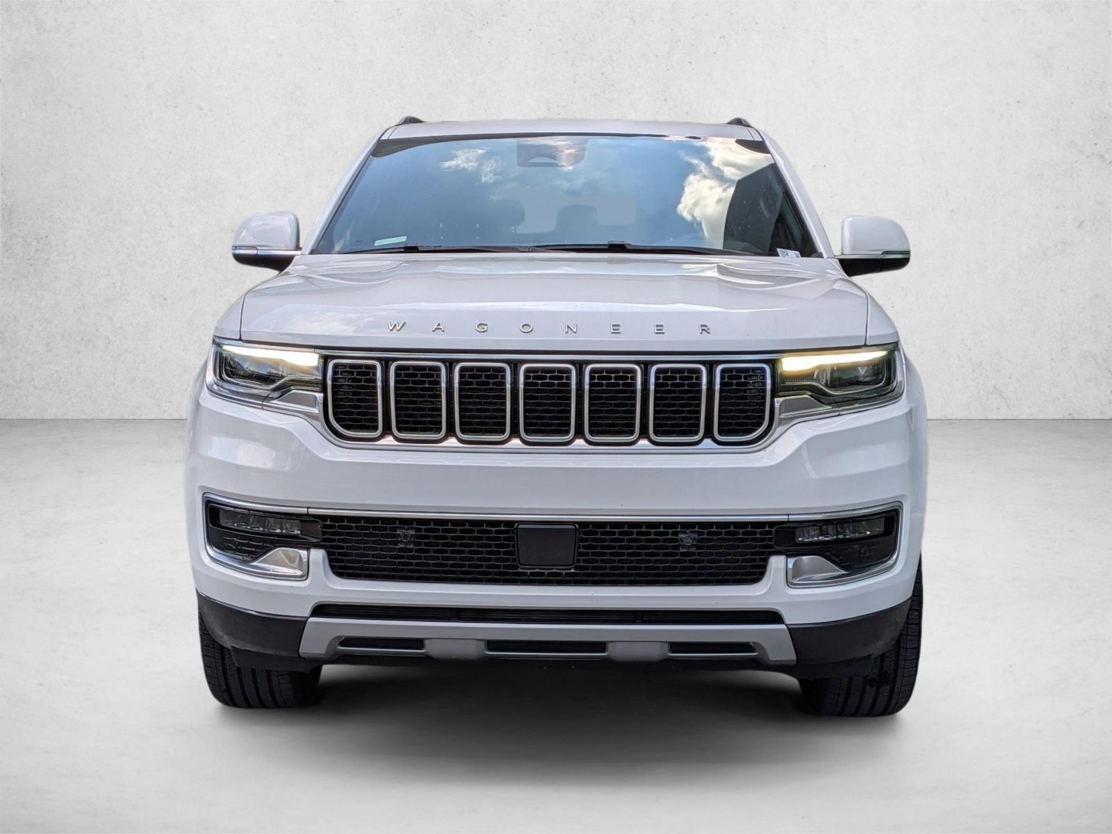 2022 Jeep Wagoneer Series II photo 2