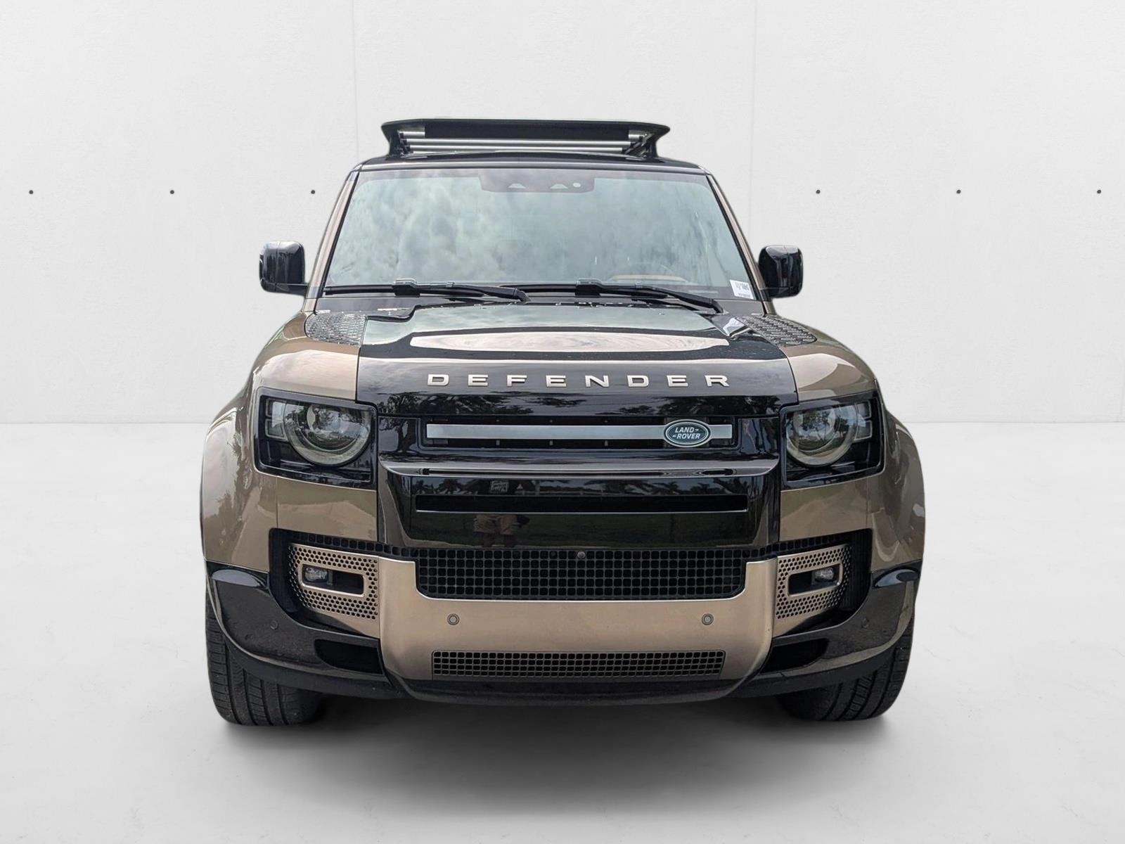 2023 Land Rover Defender 110 X photo 2
