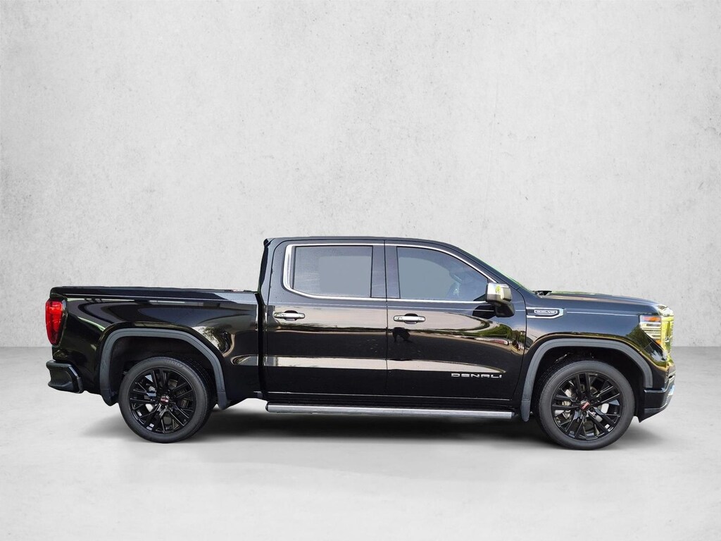 Used 2022 GMC Sierra 1500 Denali Crew Cab Pickup