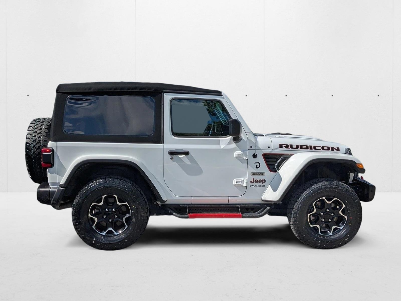 2020 Jeep Wrangler Recon Sport photo 4