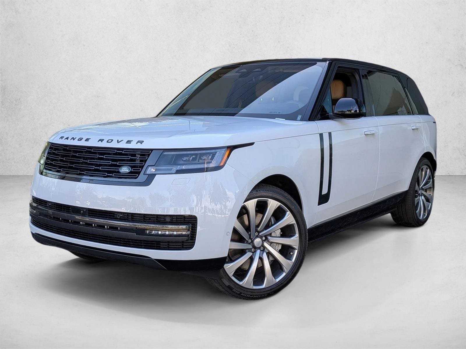 2025 Land Rover Range Rover SE's photo