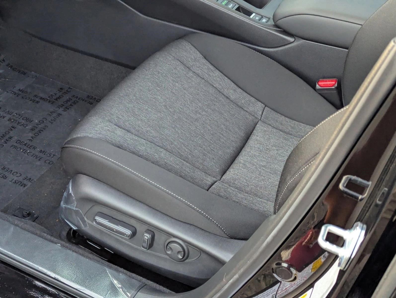 2025 Honda Accord SE photo 3