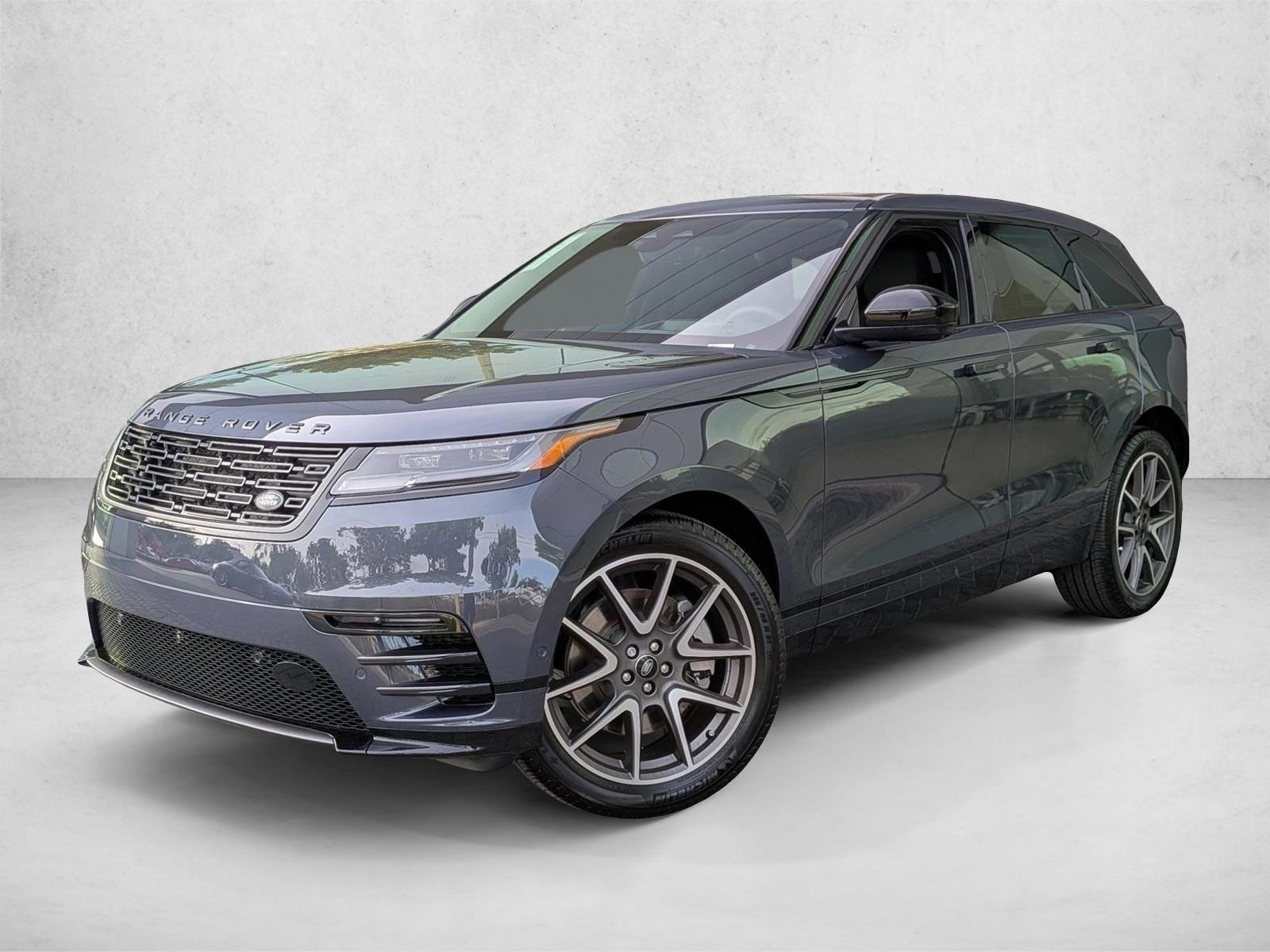 2026 Land Rover Range Rover Velar