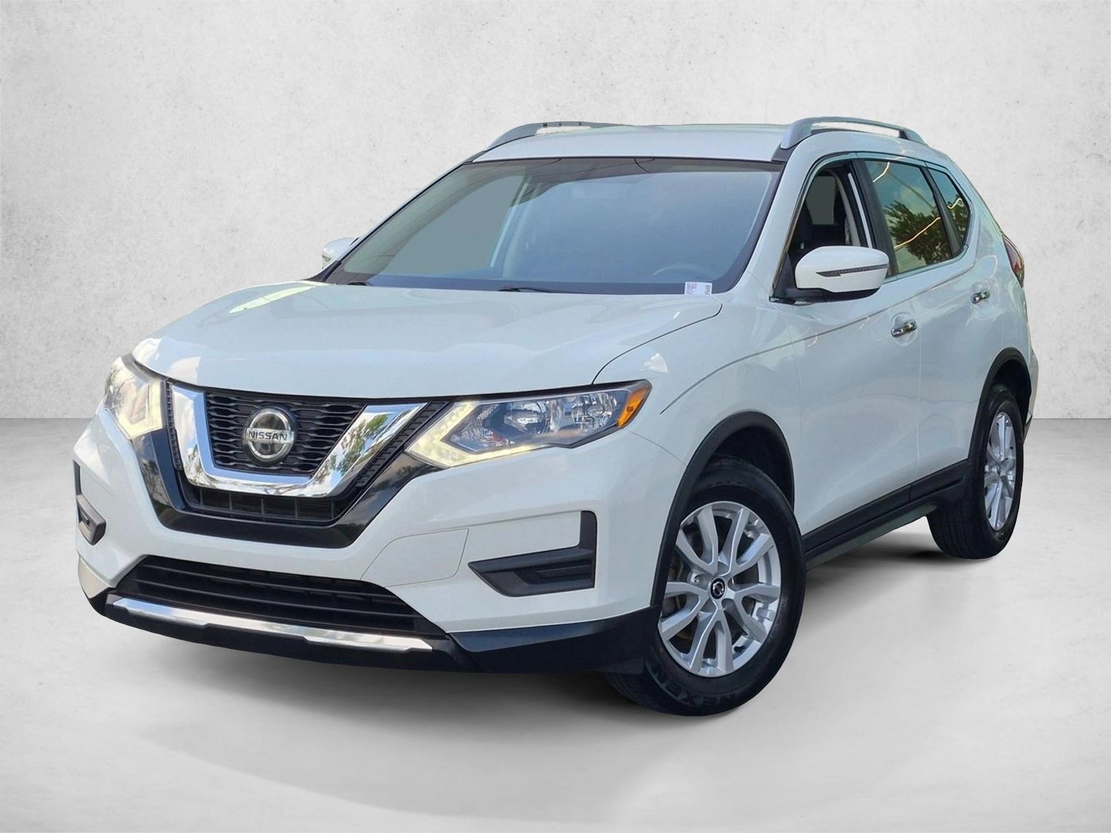  Nissan Rogue