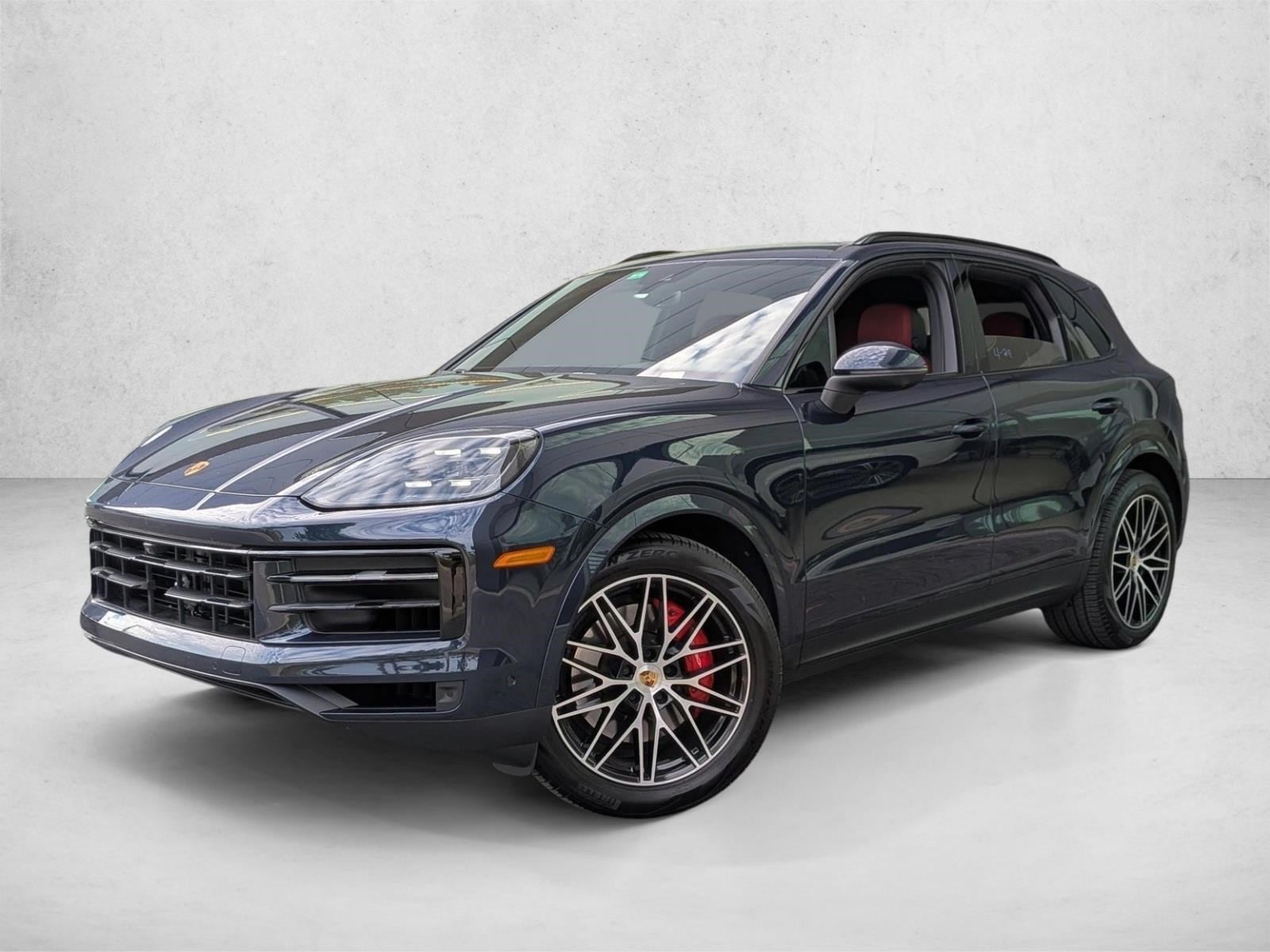2024 Porsche Cayenne Base