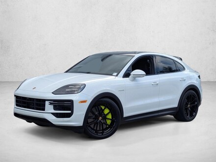 2024 Porsche Cayenne Turbo E-Hybrid Sport Utility