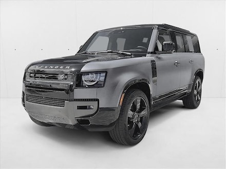 2026 Land Rover Defender 130 X-Dynamic SE