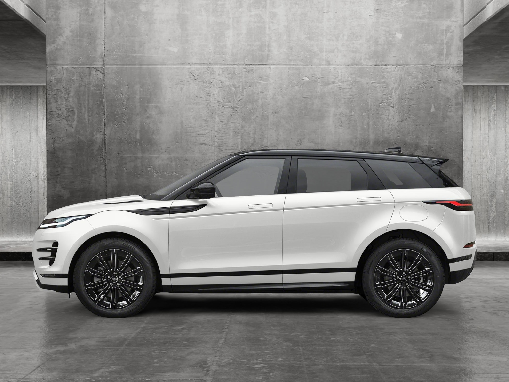 New Range Rover Evoque in Black or White