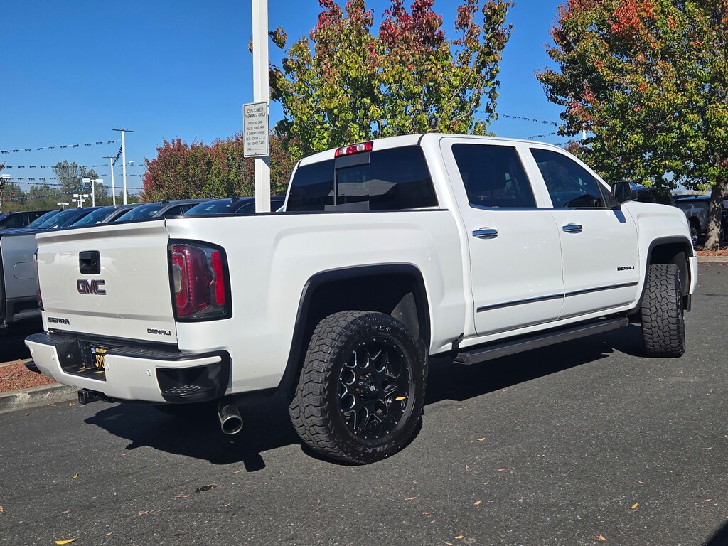 Used 2017 GMC Sierra 1500 Denali Truck Crew Cab