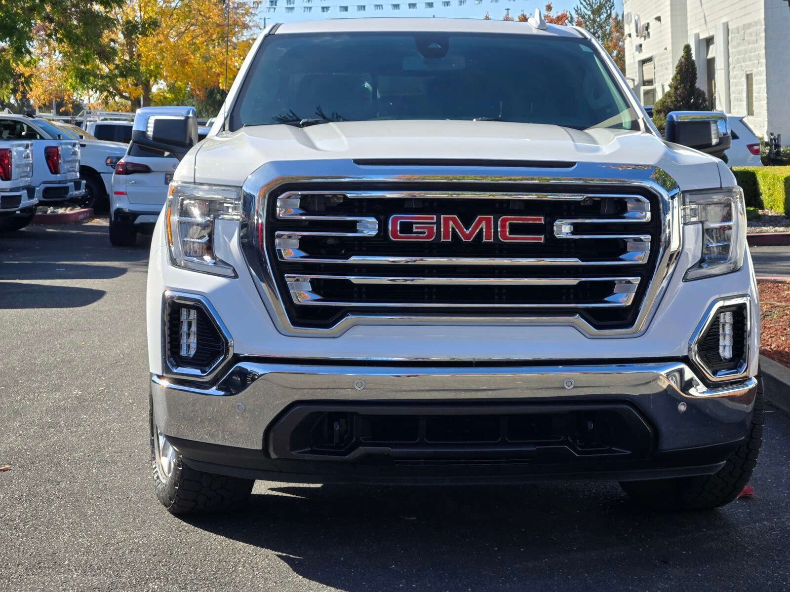 2020 Gmc Sierra 1500 SLT photo 2