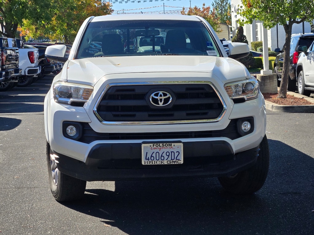 Used 2017 Toyota Tacoma  Truck Access Cab