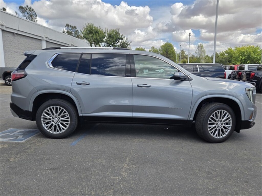 New 2026 GMC Acadia Denali SUV