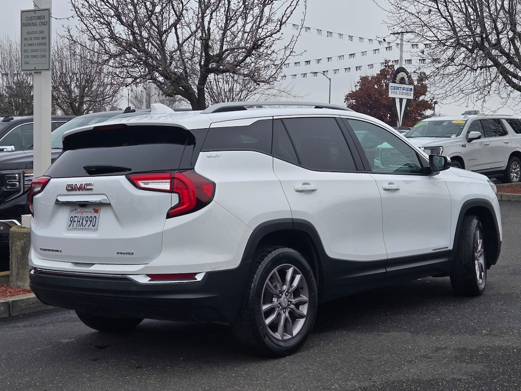 Used 2023 GMC Terrain SLT SUV