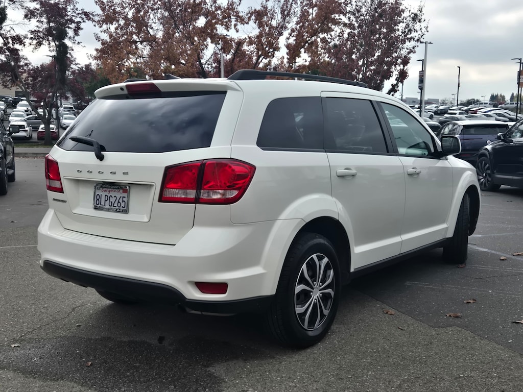 Used 2019 Dodge Journey SE SUV