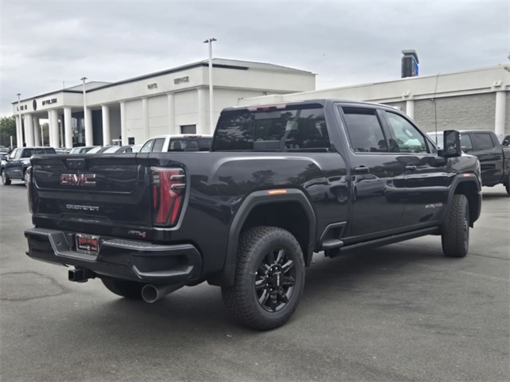 New 2026 GMC Sierra 2500 HD AT4 Truck Crew Cab