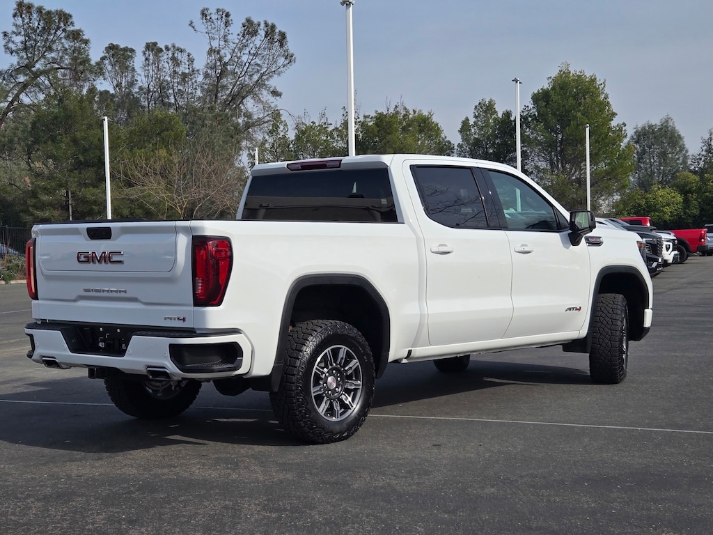 Used 2025 GMC Sierra 1500 AT4 Truck Crew Cab
