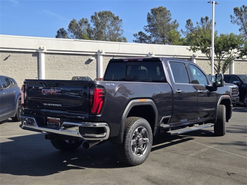 New 2026 GMC Sierra 2500 HD SLT Truck Crew Cab
