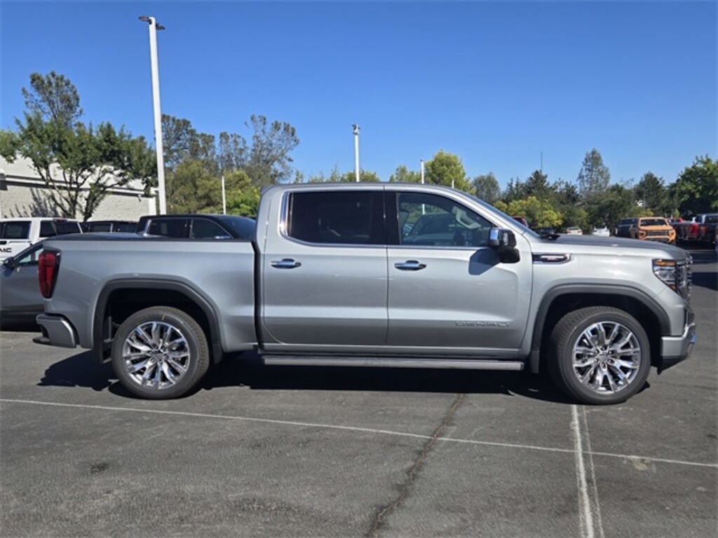 New 2026 GMC Sierra 1500 Denali Truck Crew Cab