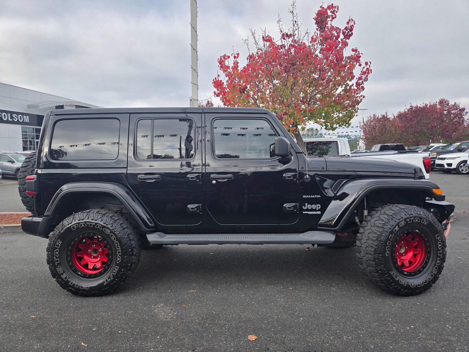 2021 Jeep Wrangler Unlimited Sahara photo 3