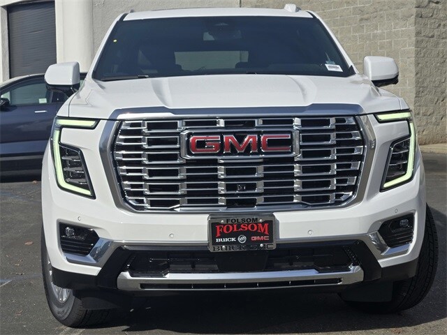 2026 Gmc Yukon XL Denali photo 2