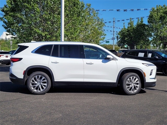 2025 Buick Enclave Preferred photo 4