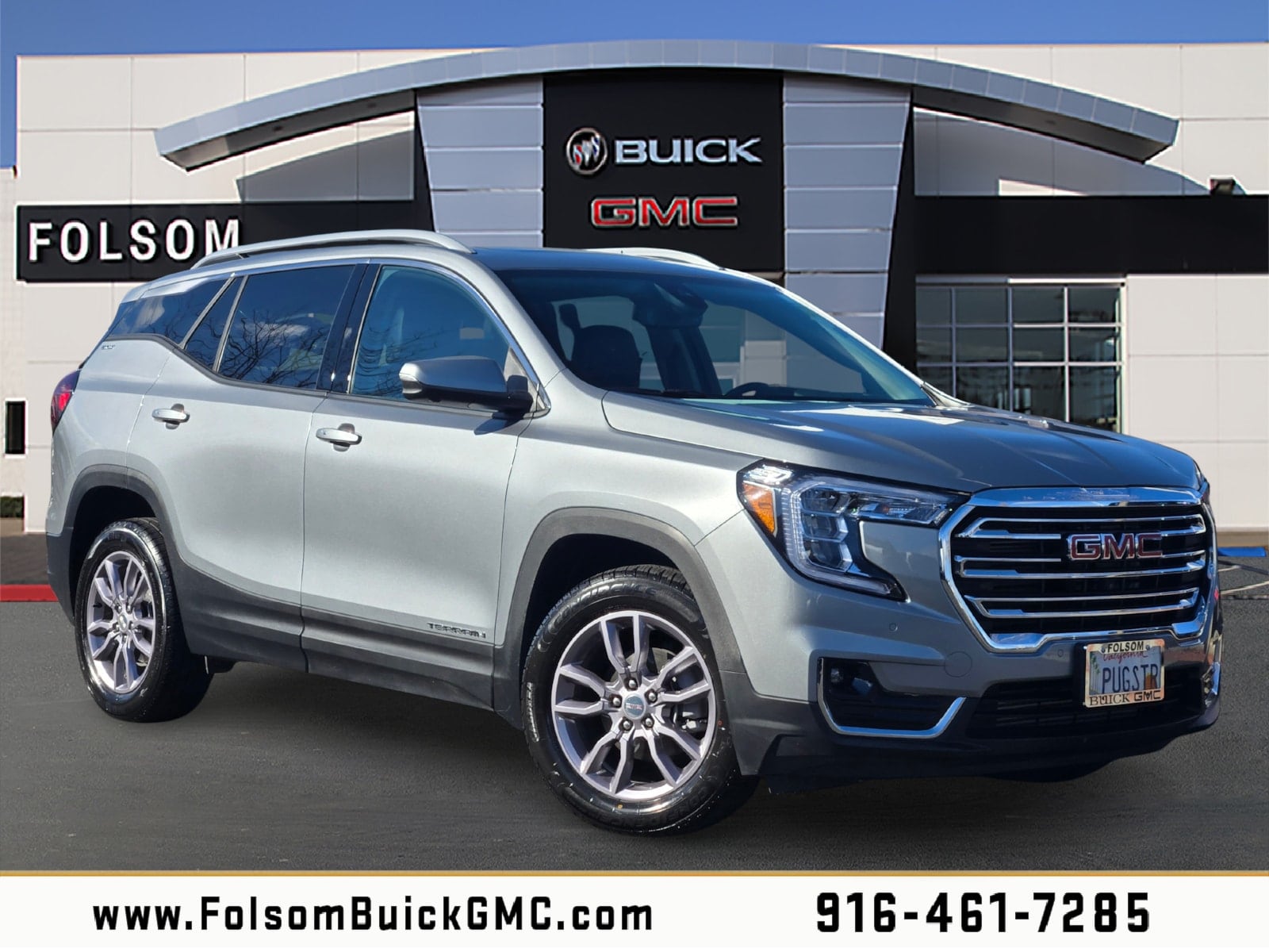 2023 GMC Terrain SLT's photo