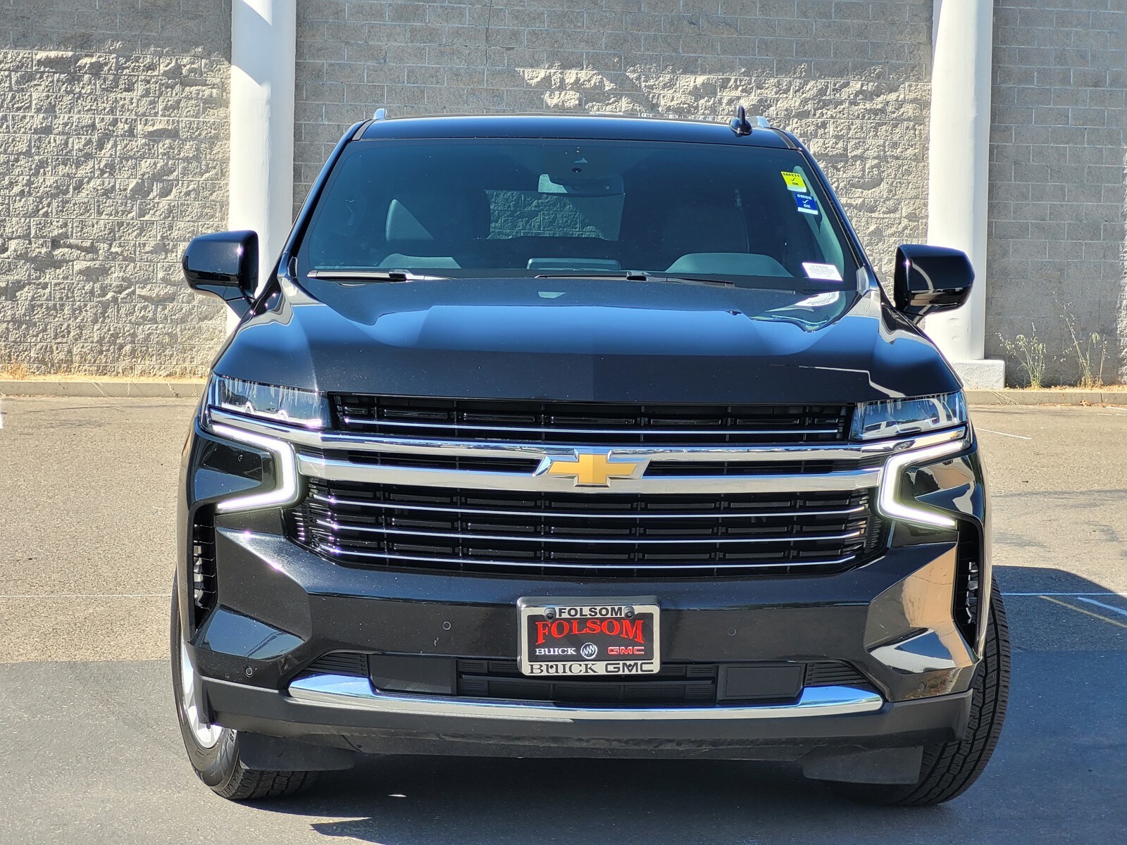 Used 2023 Chevrolet Suburban LT with VIN 1GNSKCKD6PR410500 for sale in Folsom, CA