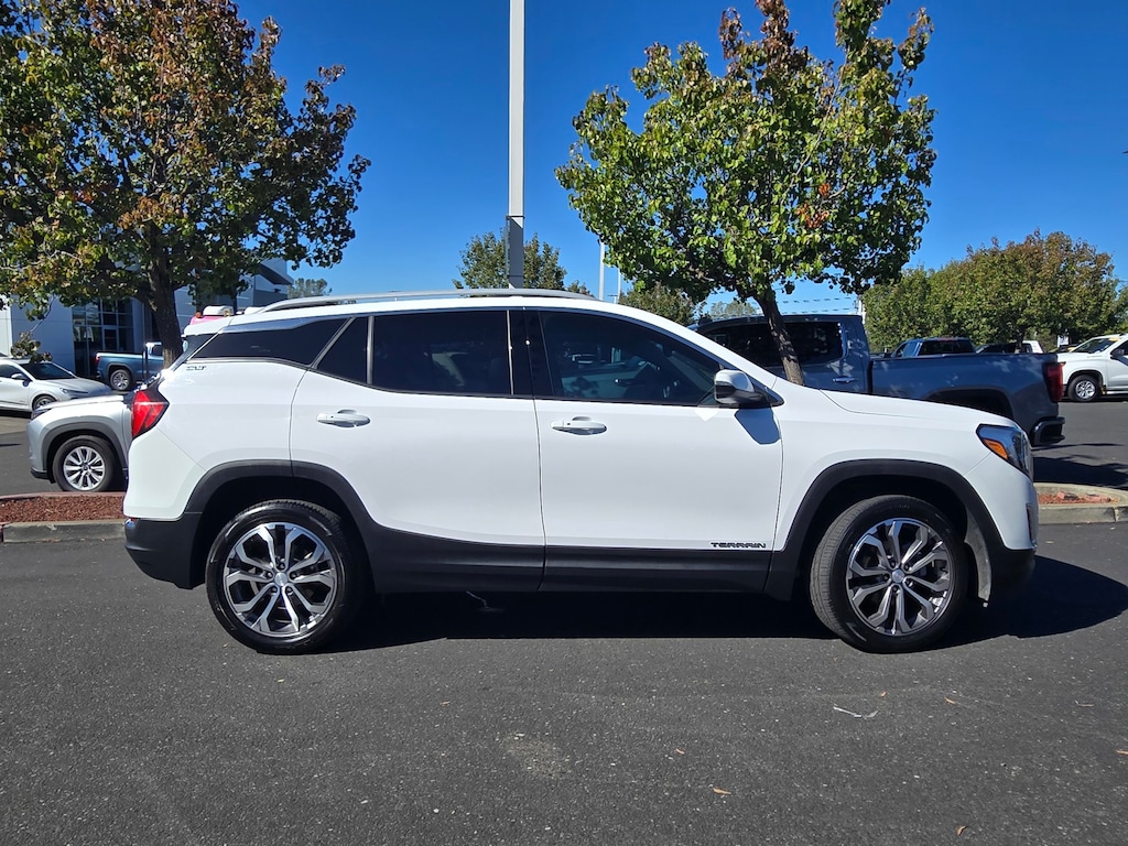 Used 2021 GMC Terrain SLT SUV